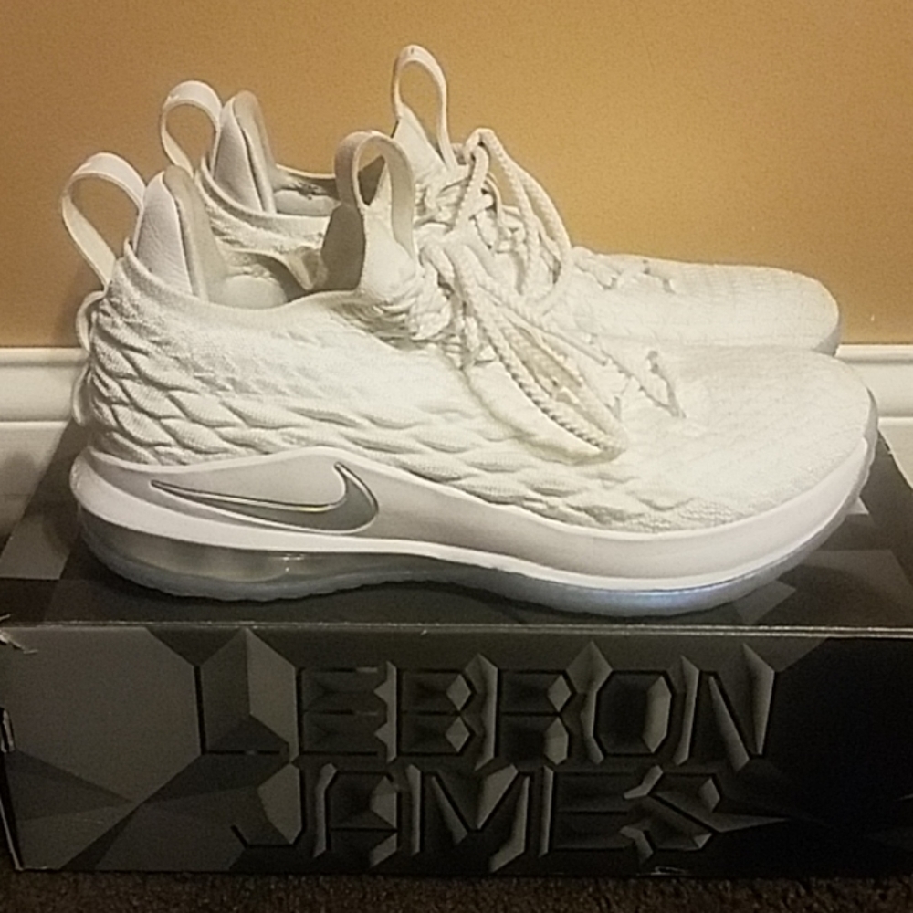 Lebron 8.5